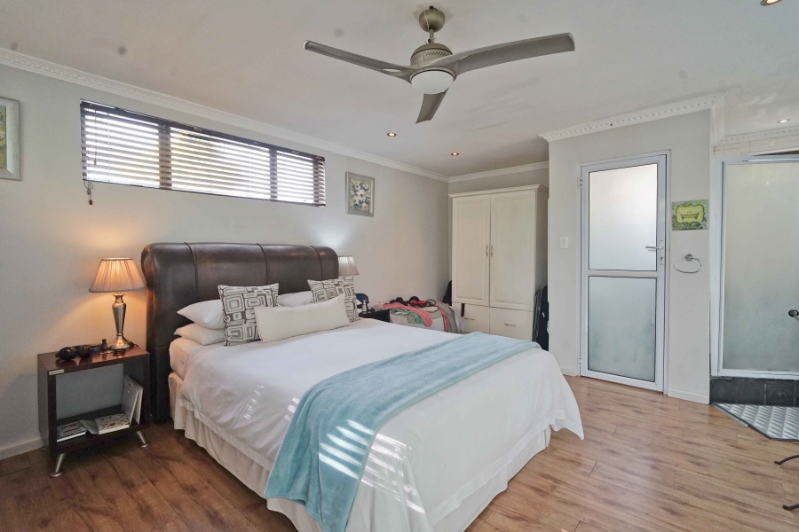 8 Bedroom Property for Sale in Vincent Eastern Cape